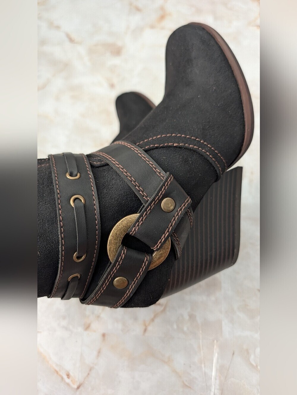 Maurice’s Casey wedge Ankle boots Size 6